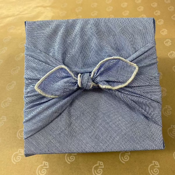Mid Blue Pinstripe Wrap
