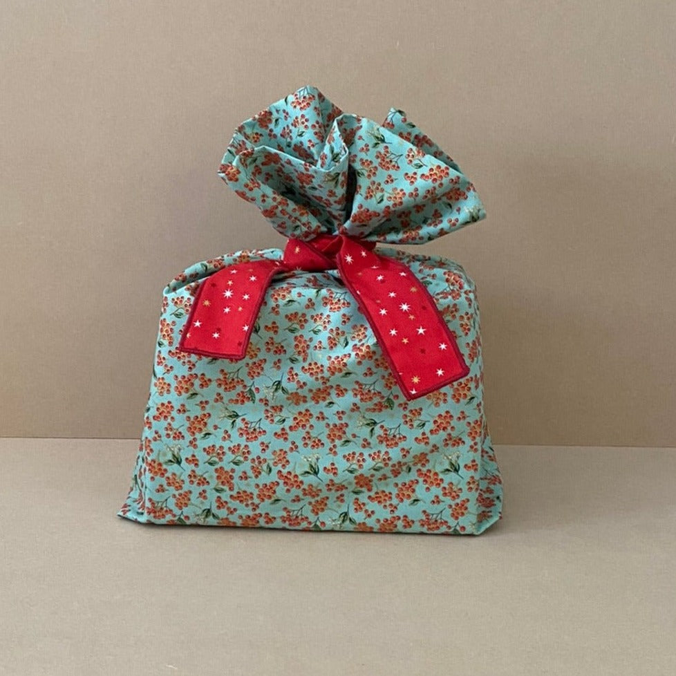 Round The Tree - Christmas Set B